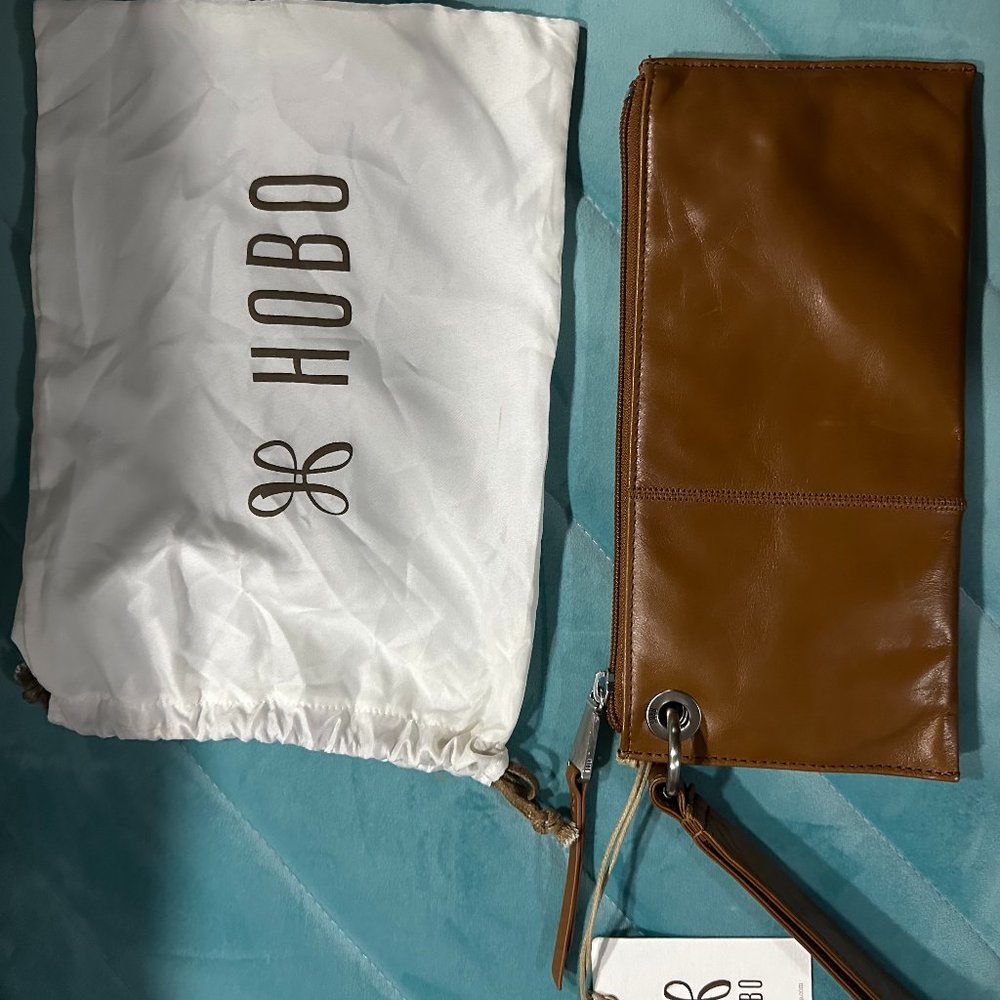 HOBO Wrist clutch NWT  100% Genuine Leather Truffle